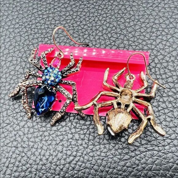 NWT BJ Spider Earrings - Picture 4 of 5